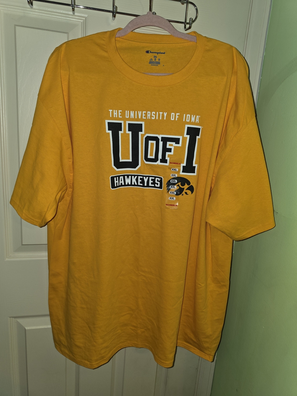 Champion Gold University of Iowa U of I Hawkeyes Graphic Tee